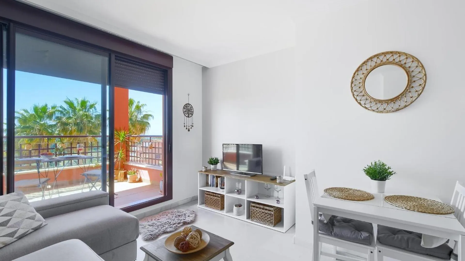 3 Equmar, Vistas Al Mediterraneo Y La Sierra La Cala De Mijas 0*,  Spanje